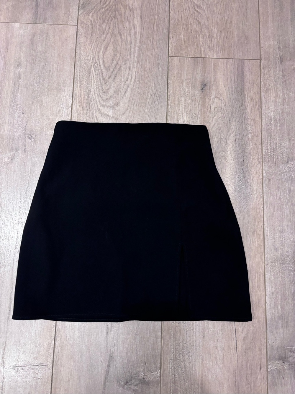 Zara Black Mini Skirt with Subtle Front Slit